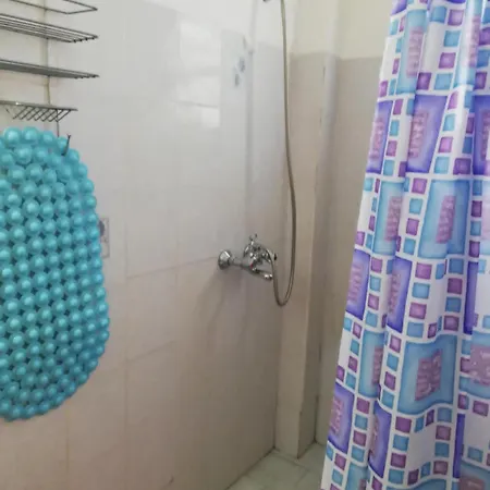 דירה Lakis אצ'ארבי