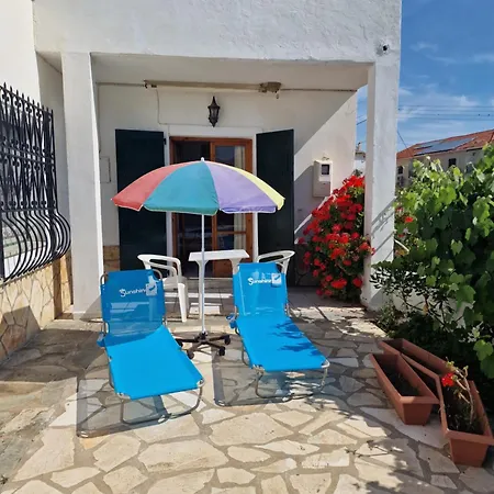 Lakis * Acharavi (Corfu)